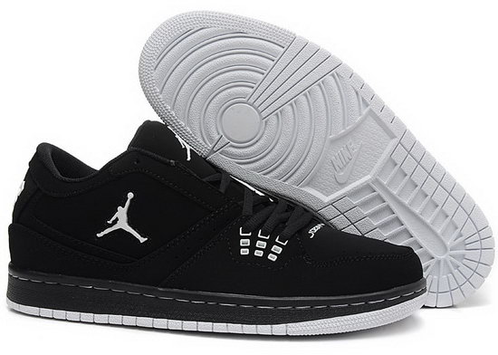 Air Jordan Retro 1 Low Black White Factory Outlet